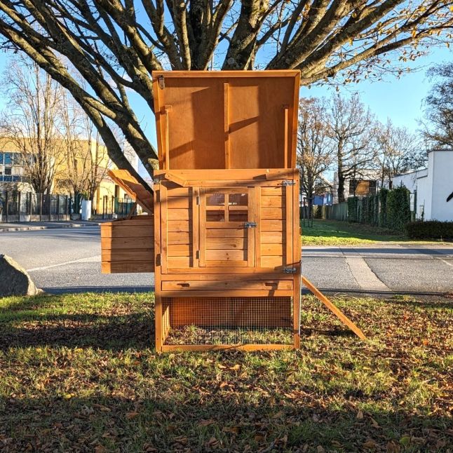 Poulailler Barbu 6 à 8 poules toit bois ouvrant